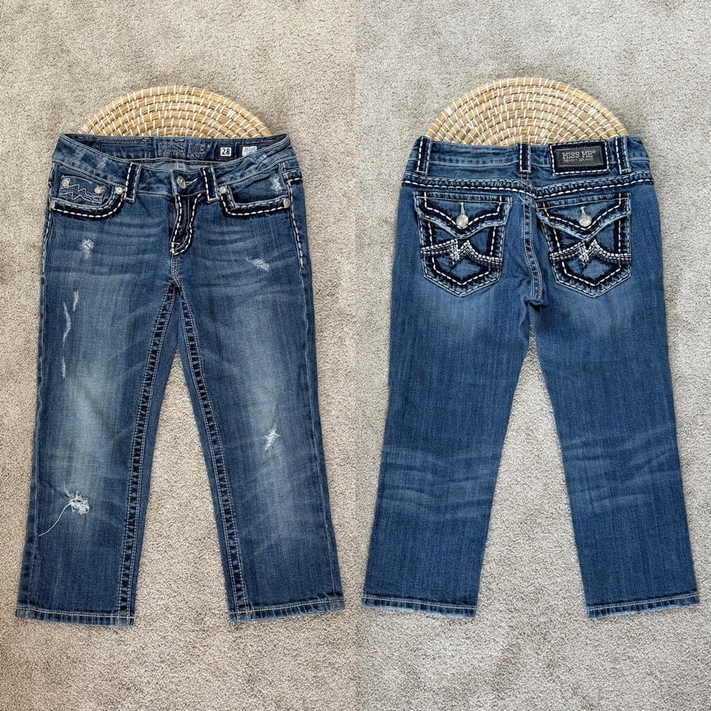 Miss Me Women’s Irene Capri Jeans Low Rise Western Cowgirl in Medium Wash 28